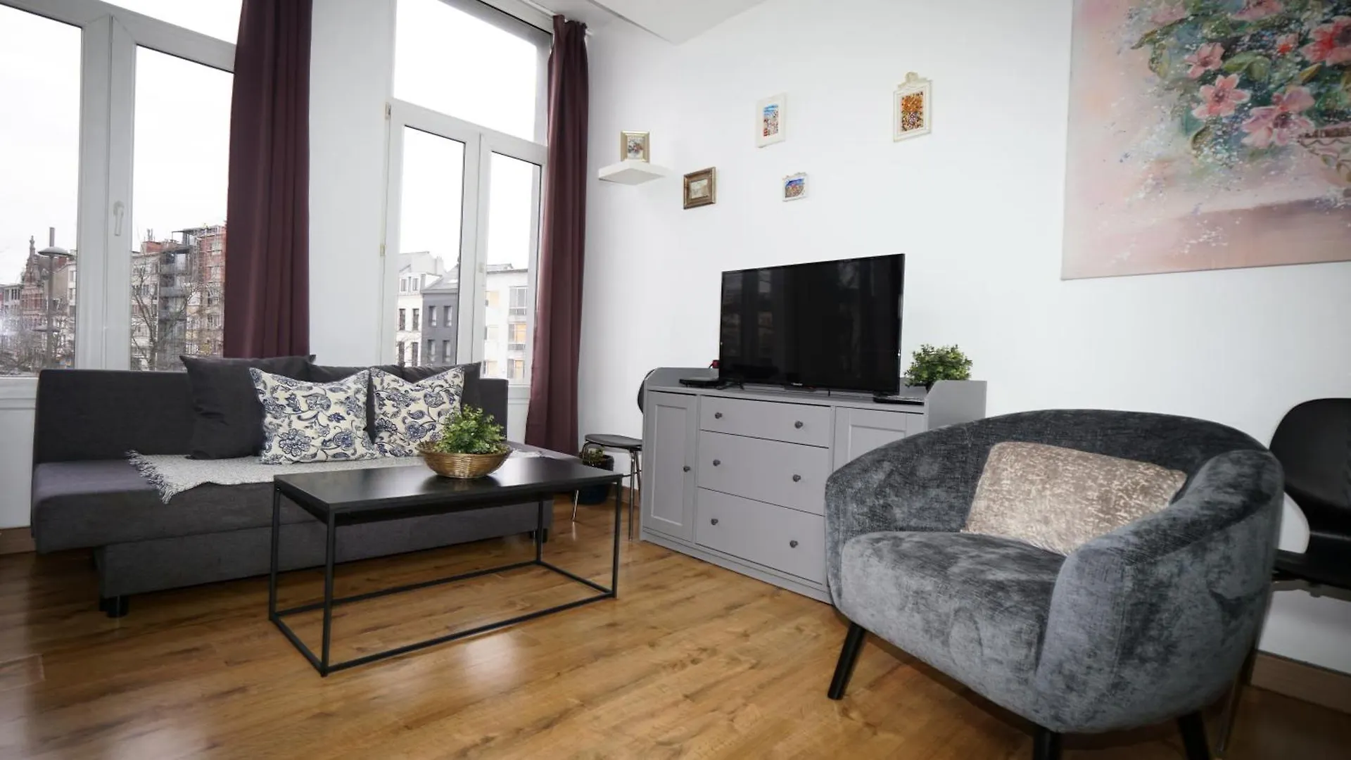 Apartment Sint-Jans Appartments Antwerp Belgium